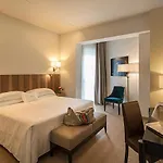 Hotel Laurin 4*