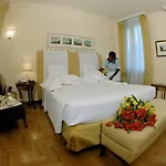 Laurin 4* Salò