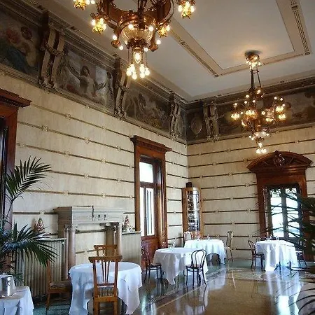 Hotel Laurin 4*