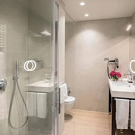 Laurin Hotel 4*