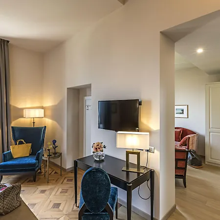 Laurin Szálloda Salò