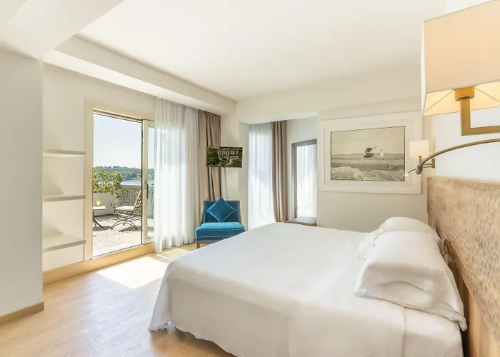 لورين 4* سالو